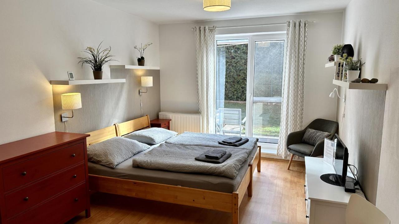 Ubytovani Trebon - Apartmany Rozmberk, Svet A Bastyr Екстер'єр фото